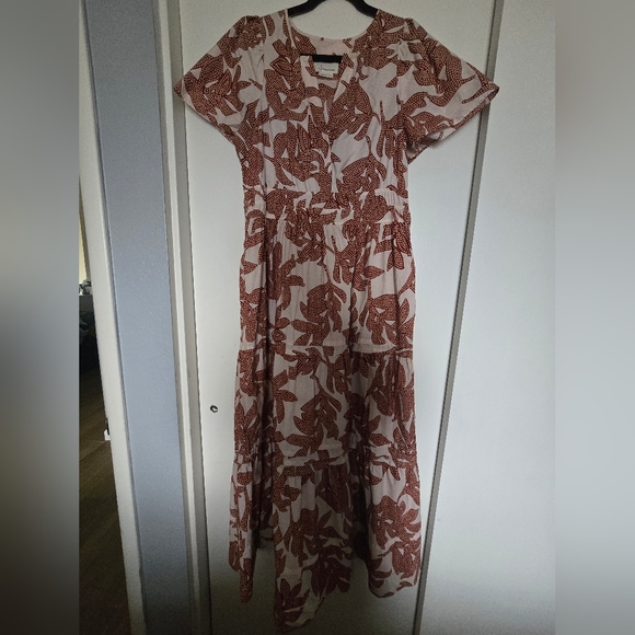 Anthropologie Dresses & Skirts - Somerset Print Maxi Dress - Rust and White